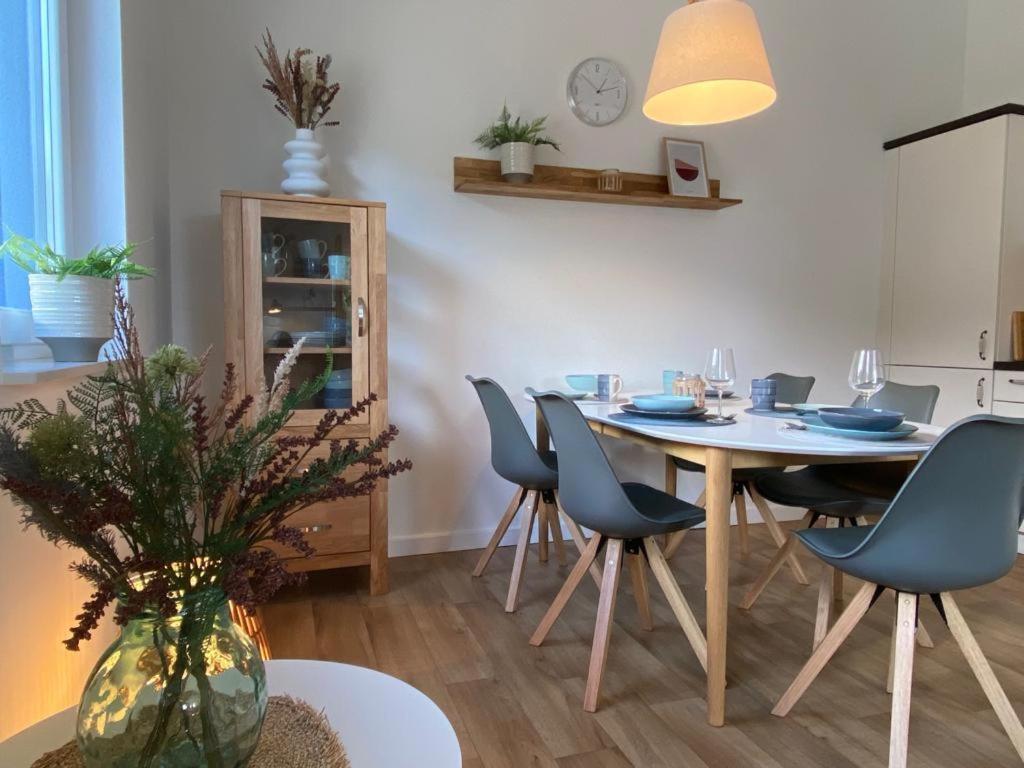 Lietzow Appartementhaus Moewe Haus Moewe - Ferienwohnung 5 "Heringsmoewe" Zewnętrze zdjęcie
