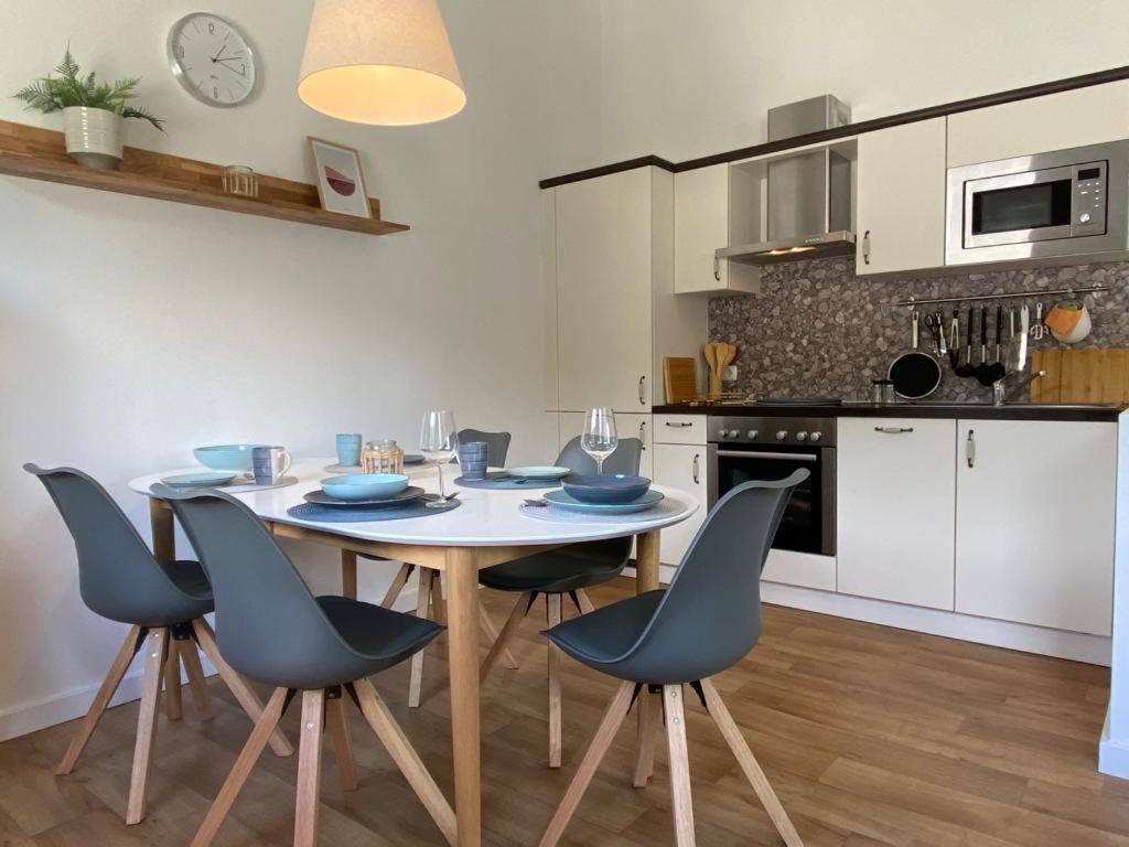 Lietzow Appartementhaus Moewe Haus Moewe - Ferienwohnung 5 "Heringsmoewe" Zewnętrze zdjęcie